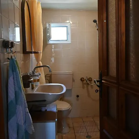 Апартамент За Гости Палазови * Sozopol